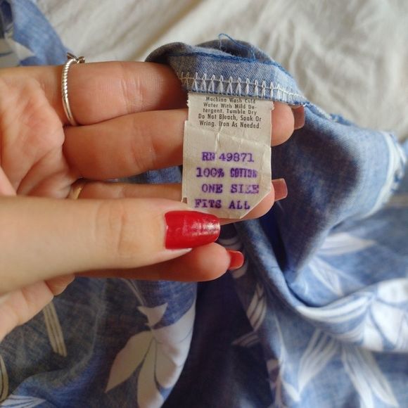 Tropical blue and white tropical palm leaf print wrap skirt one size fits all - Picture 4 of 13